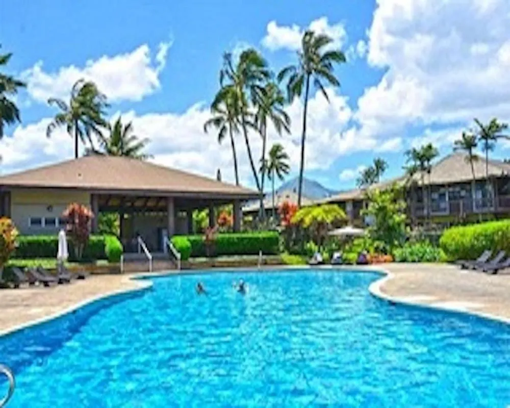 Spacious 2-Story, Large Pool, Shared Porch, Near Hanalei! Princeville 0*,